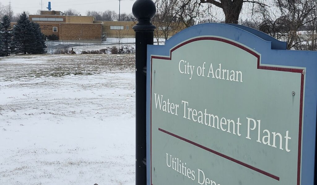 The city's water treatment plant is at 815 Bent Oak Ave.
