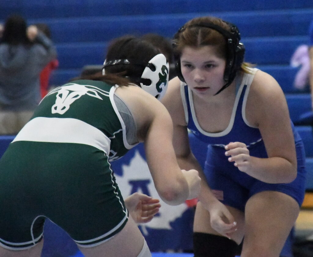 Isabella Novak-Rojo sizes up her opponent in the neutral position, looking for an opportunity to take a shot.