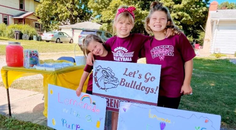 Sisters’ lemonade stand raises money to help the Morenci community